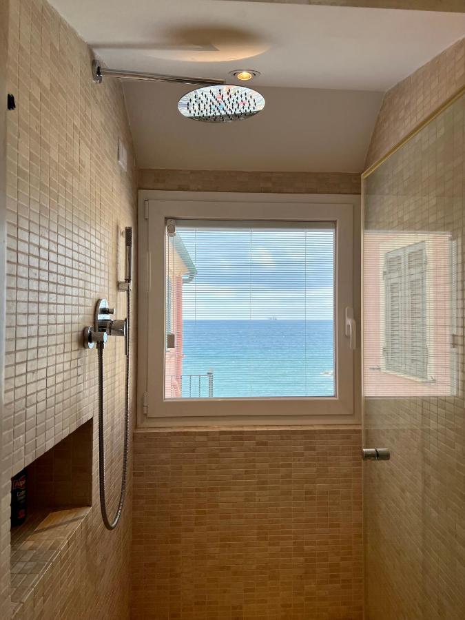 La Perla Di Boccadasse 热那亚 外观 照片